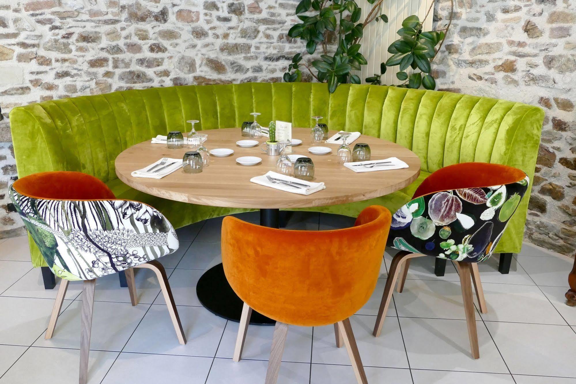 Logis Hotels Le Champalud Restaurant La Citadelle Oree-d'Anjou Exterior foto
